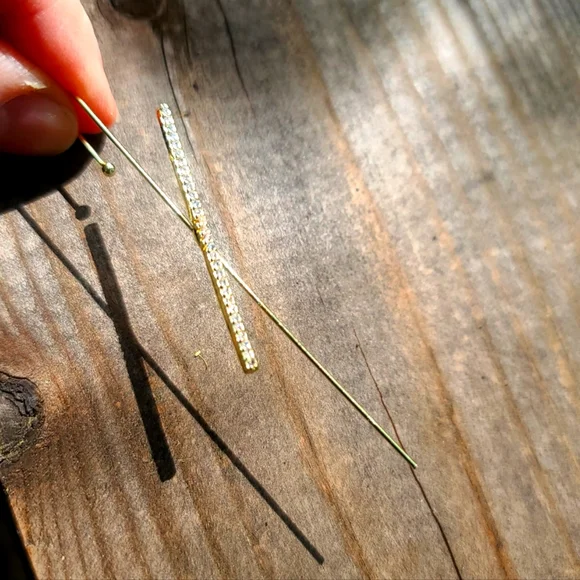 Gold bar ear ladder - Picture 1 of 8